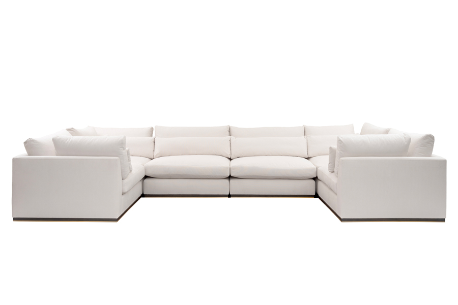 Burbank Super Lounge Suite