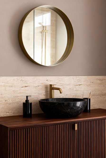 Alana Round Mirror – Brass-view2
