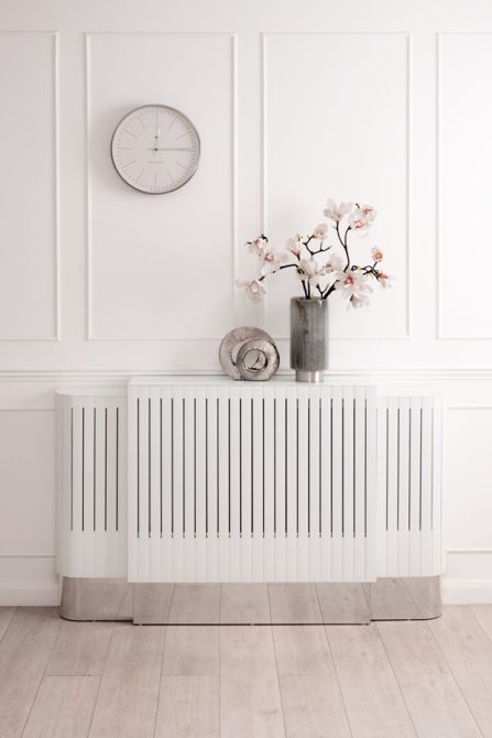 Anastasia Cache-radiateur Ajustable en Verre Blanc - Argent