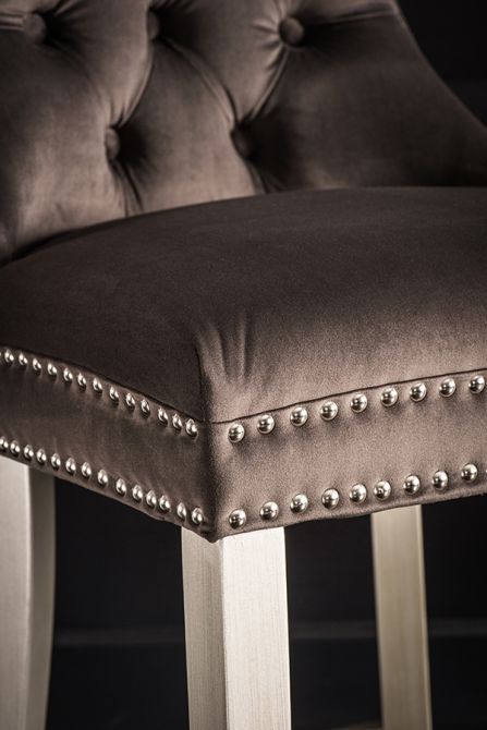 Antoinette Barstol - Mink-view6