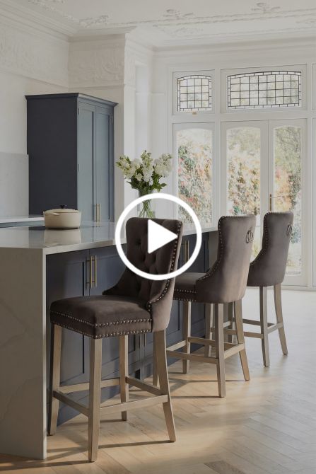 Antoinette Barhocker - Nerzfarben-view3