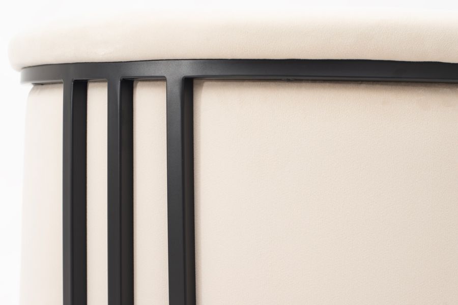 Aria Esszimmerstuhl – Kreideweiß – Schwarze Basis-view5