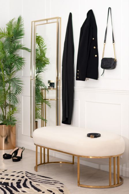 Aria Banc-view2