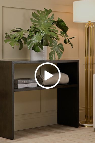 Burbank Table console -view4