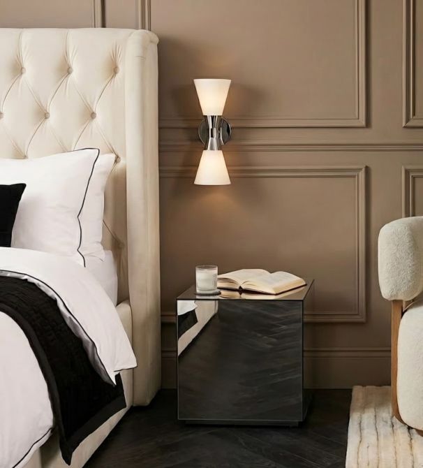 Camille Lampe murale simple en laiton-view2