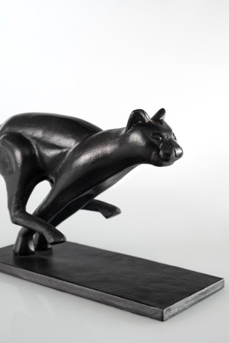 Cheetah Sculpture -view5