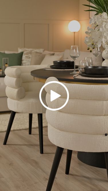 Brewster 4-6 Seat Dining Table and 4 Cooper Dining Chairs-view7