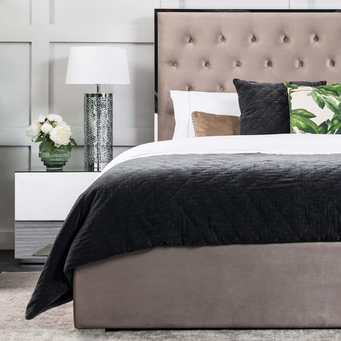 Hallie Cubo a Specchio -view1