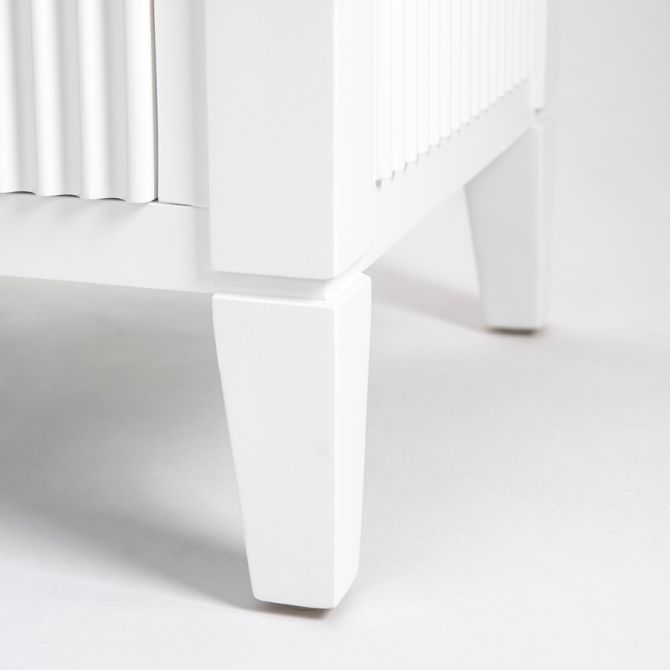 (ID:37424) Heidi (HD-3) Chest of Drawers- White - Brass Handles-view3