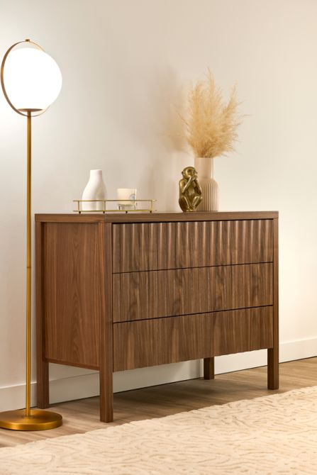 Oriel Chest of Drawers-view4