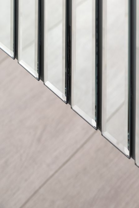 Anastasia - Cubierta de radiador ajustable en espejo-view5