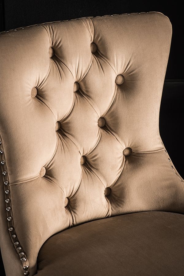 bar stool/ Buttoned bar stool/ elegant bar stool