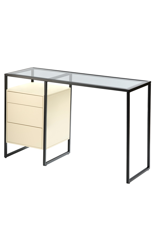 Elvi Desk