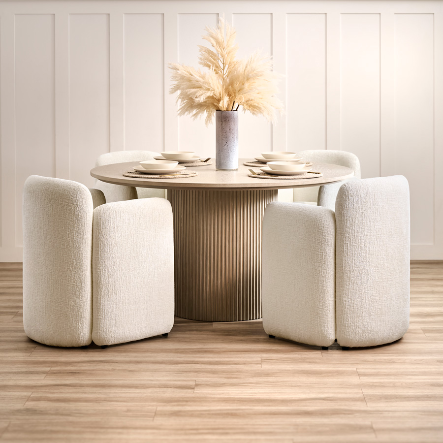 Ophelia Circular Dining Table and 4 Munich Dining Chairs